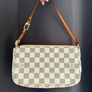 Louis Vuitton pochette Damier azur